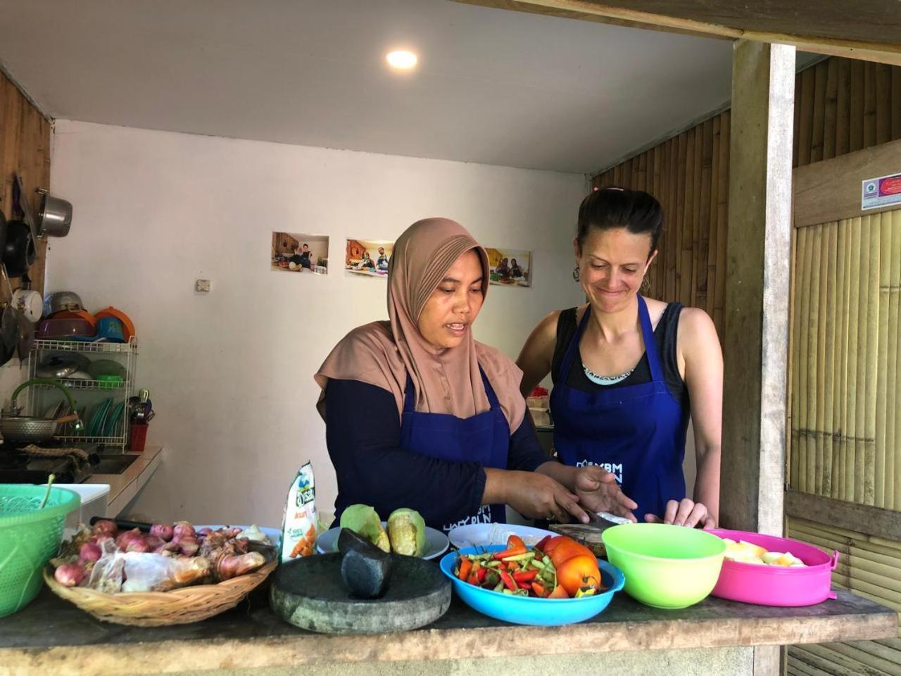 Bale Kebon Rangsot Apartment Pemenang Exterior photo